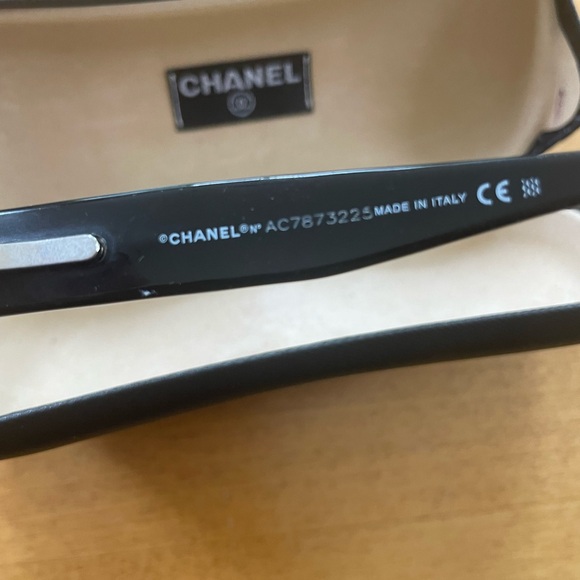 Chanel eyeglasses with case. AC7873225 - Picture 3 of 6